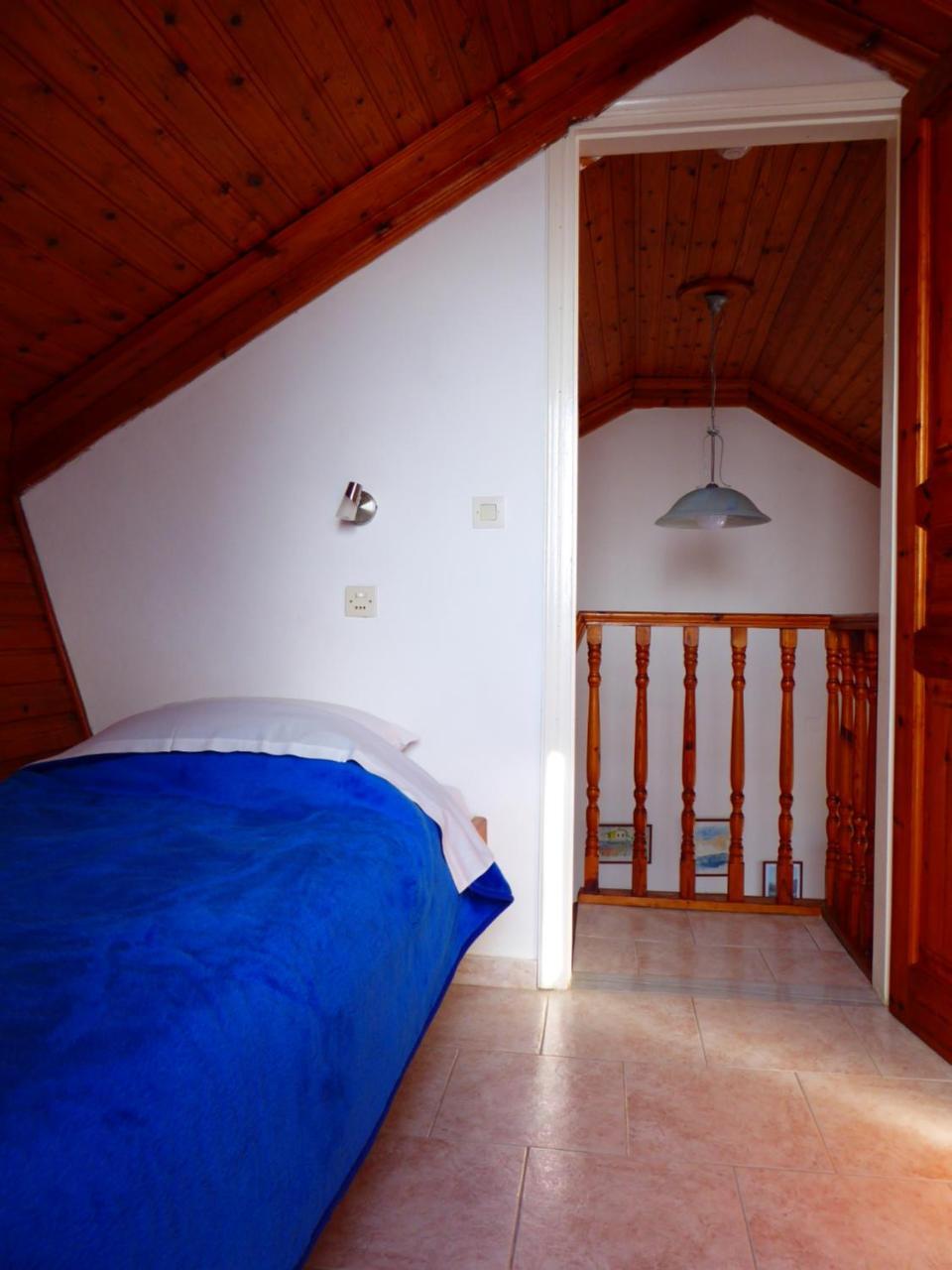 Villa Yorgos Chalki Town Exteriér fotografie