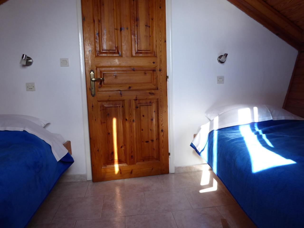 Villa Yorgos Chalki Town Exteriér fotografie